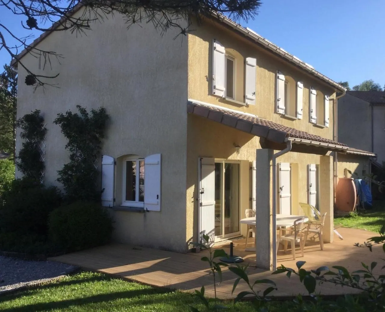 Le Second Souffle: Central Die Guesthouse